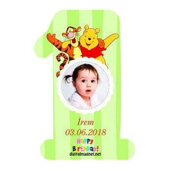1.Yaşa Özel Winnie The Pooh Temalı Doğum Günü Magneti
