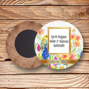 Sarı Kuşlar Ve Sümbül Temalı Ahşap Daire Magnet