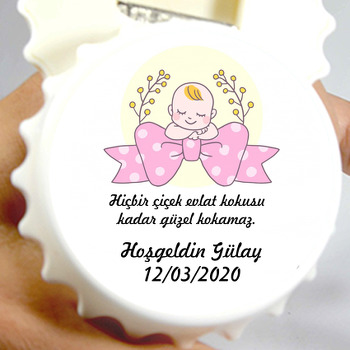 Pembe Kurdele ve Bebek Temalı Kapak Açacak