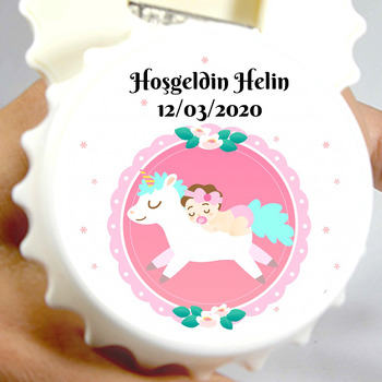 Unicorn ve Kız Bebek  Temalı Kapak  Açacak