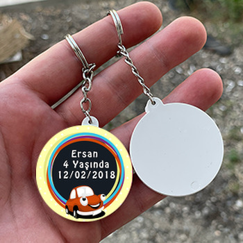 Sevimli Araba Temalı Daire Plastik Anahtarlık