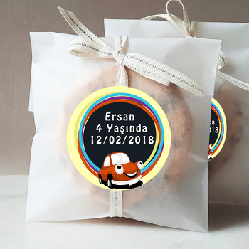 Sevimli Araba Temalı Sticker