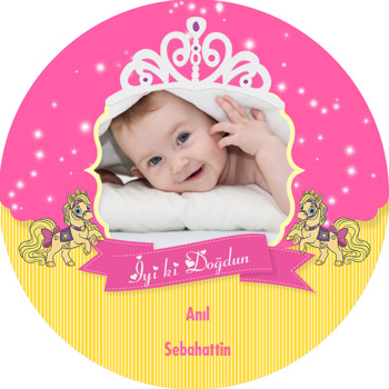 Taçlı Prenses Temalı Akrilik Daire Magnet