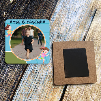 Koşucu Temalı Ahşap Kare Magnet