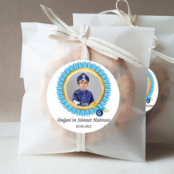 Açık Mavi Kurdele Madalyon ile Sünnet Temalı Sticker