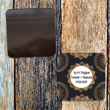 Altın Desen Temalı Kare Doğum Günü Magnet