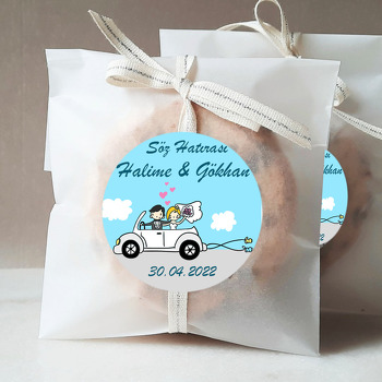 Arabalı Evleniyoruz  Temalı Sticker