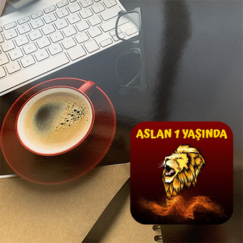Aslan ile Ateşli Çerçeve Temalı Bardak Altlığı