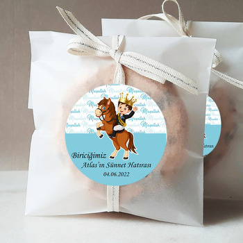 At ile Sünnet Çocuğu Açık Mavi Maşallah Fon Temalı Sticker