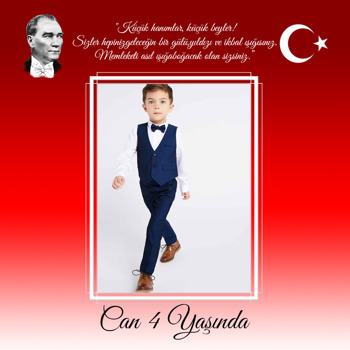 Atatürk ve Bayrak Temalı Kare Afiş