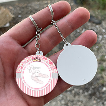 Balerin Temalı Daire Plastik Anahtarlık