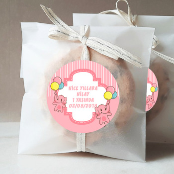 Balonlu Pembe Fil Temalı Sticker