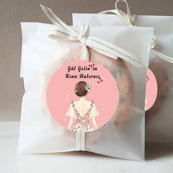 Beyaz Elbise ve Pembe Fon Temalı Kına Hatırası Sticker