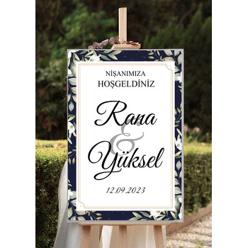 Beyaz Kır Çiçekleri ile Lacivert Fon Beyaz Bordürlü Çerçeve Temalı Söz Nişan Nikah Dekota Karşılama Panosu