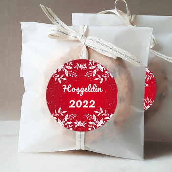 Beyaz Ökse Otu ile Kırmızı Fon Temalı Sticker