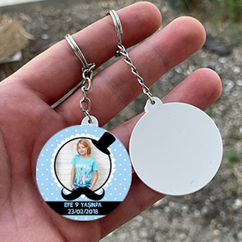 Bıyık Temalı Resimli Daire Plastik Anahtarlık