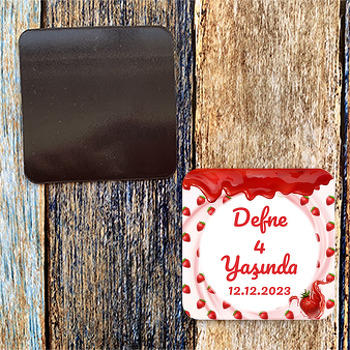 Çilek Temalı Doğum Günü Magnet