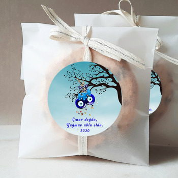 Dalda Nazar Boncuğu Temalı Hoşgeldin Bebek Sticker