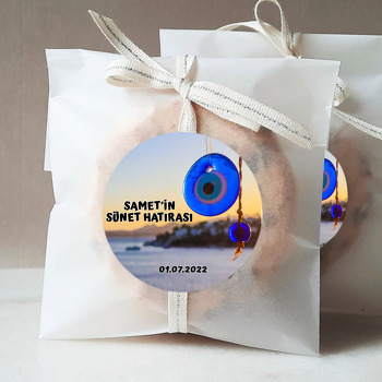 Deniz ile Nazar Boncuğu Temalı Sticker