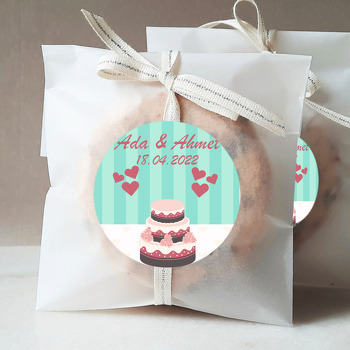 Düğün Pastası ile Yeşil Fon Temalı Sticker