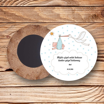 Erkek Bebek Taşıyan Leylek Temalı Ahşap Magnet