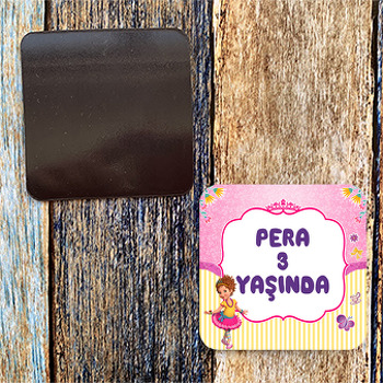 Fancy Nancy Clancy Temalı Doğum Günü Magnet