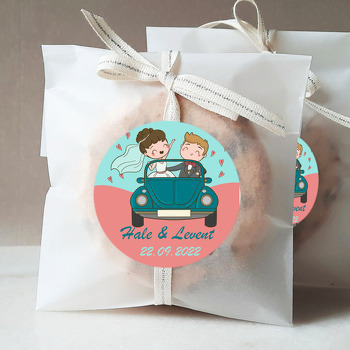 Gelin ile Damat Yeşil Vosvos Temalı Sticker