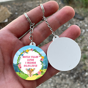 Geyik Temalı Daire Plastik Anahtarlık
