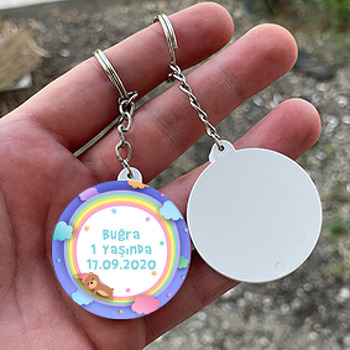 Gökkuşağı Ve Uyuyan Ayıcık Temalı Daire Plastik Anahtarlık