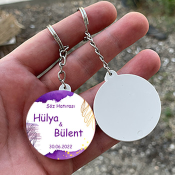 Gold Defne Dalı ile Mor Suluboya Efekt Temalı Daire Plastik Anahtarlık