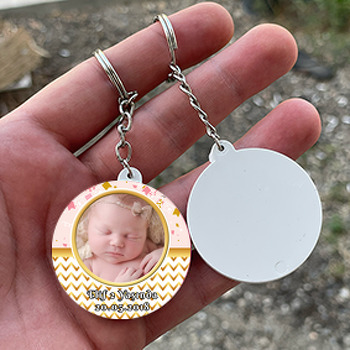 Gold Dore ve Parti Temalı Resimli Daire Plastik Anahtarlık