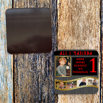 Gold Film Şeridi ve Siyah Çizgili Temalı Kare Magnet