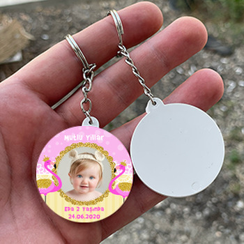 Gold Taçlı Pembe Flamingo Temalı Resimli Daire Plastik Anahtarlık