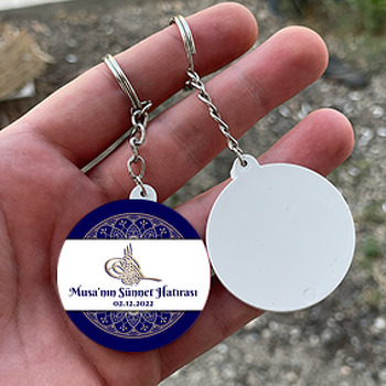 Gold Tuğra ile Lacivert Geleneksel Desenli Fon Temalı Daire Plastik Doğum Günü Anahtarlık