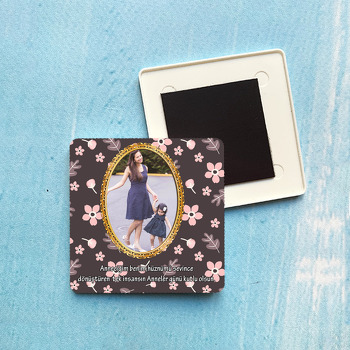 Gold Ve Kelebek Temalı Anneler Günü Plastik Kare Magnet