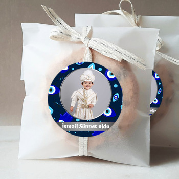 Göz Şekilli Nazar Boncukları ile Lacivert Fon Sünnet Temalı Sticker