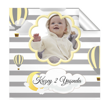 Gri Ve Sarı Balon Temalı Doğum Günü  Kare Etiket