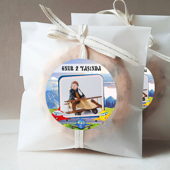 Harika Uçaklar Gökyüzünde Temalı Resimli Sticker