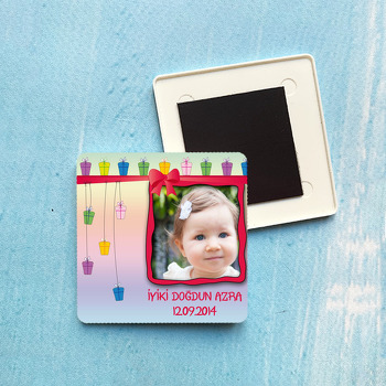 Hediye Paketli Plastik Kare Magnet