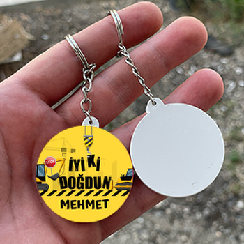 İş Makineleri ve İyi ki Doğdun Temalı Daire Plastik Doğum Günü Anahtarlık