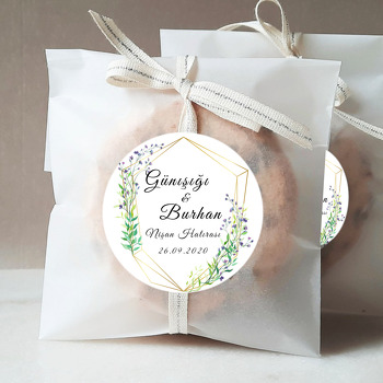 Kır Çiçekleri ve Faset Altın Çerçeve Temalı Sticker
