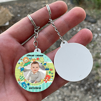 Kırmızı Ayıcık Temalı Resimli Daire Plastik Anahtarlık