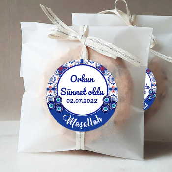 Kırmızı Beyaz Mavi Çini Desen ile Nazarlıklı Sünnet Temalı Sticker