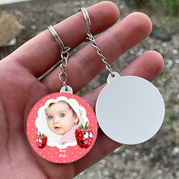 Kırmızı Böğürtlen Temalı Resimli Daire Plastik Anahtarlık