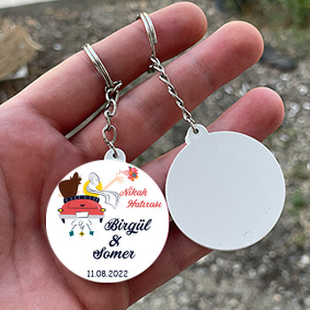 Kırmızı Gelin Arabası Temalı Daire Plastik Anahtarlık