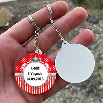 Kırmızı Gümüş Temalı Daire Plastik Anahtarlık