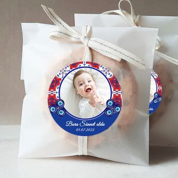 Kırmızı Mavi Çini Desende Nazar Boncuğu ile Sünnet Temalı Sticker