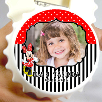 Kırmızı Minnie Mouse Temalı Resimli Kapak Şekilli Magnet Açacak