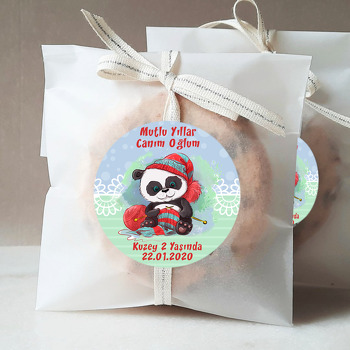 Kırmızı Şapkalı Panda Temalı Sticker