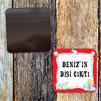 Kırmızı Zeminli Diş Temalı Doğum Günü Kare Magnet